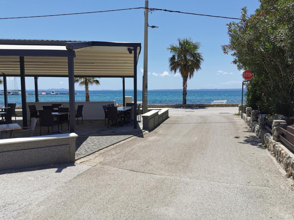 Apartment "Marija" - Otok วีร์ ภายนอก รูปภาพ