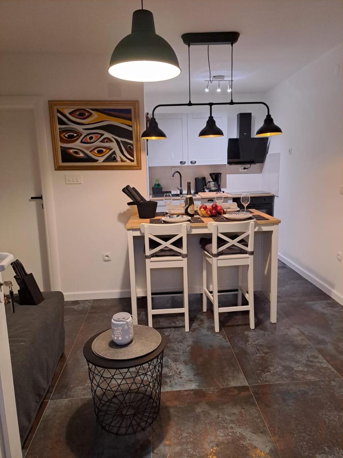Apartment "Marija" - Otok วีร์ ภายนอก รูปภาพ